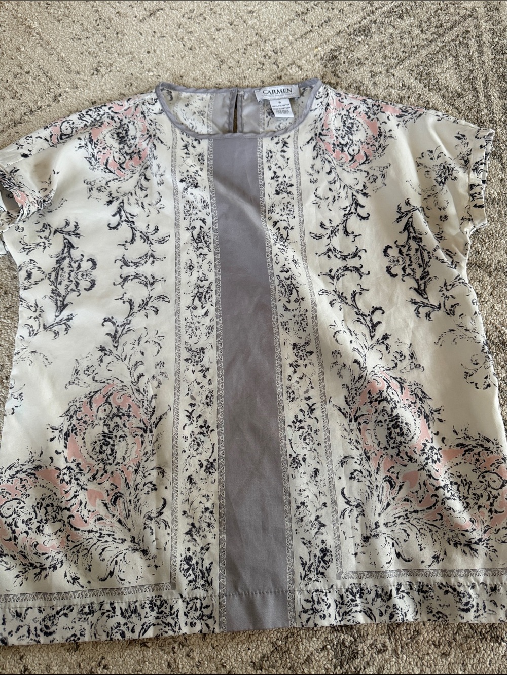 Carmen Marc Valvo Cream Short-Sleeve Top with Pink and Gray Accents